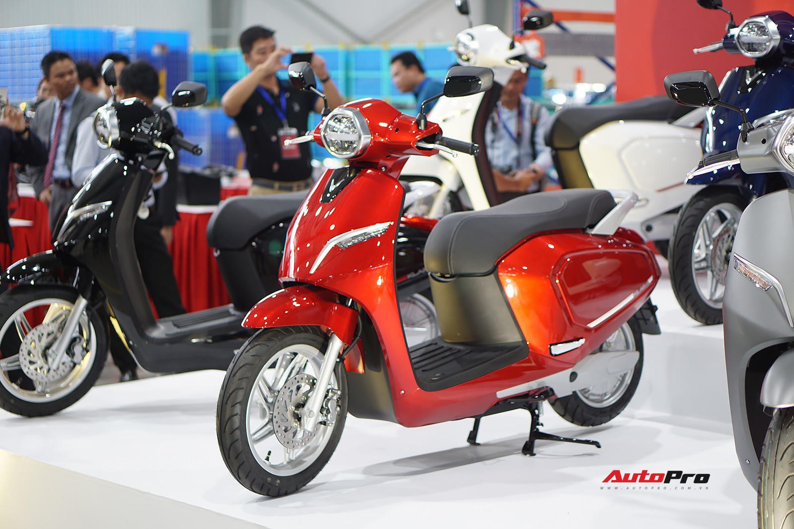 VinFast có gì để cạnh tranh trong phân khúc xe máy điện dưới 40 triệu tại Việt Nam?- Ảnh 1. Các mẫu xe máy điện VinFast đa dạng