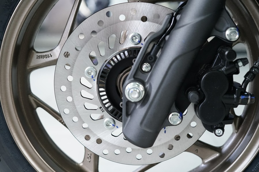 Hệ thống giám sát áp suất lốp và chìa khóa thông minh