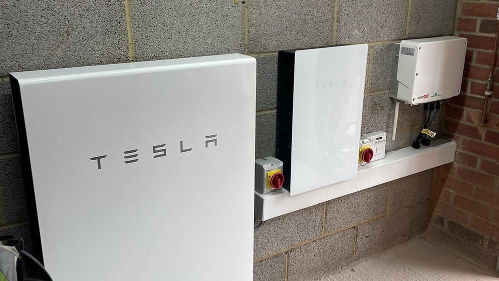 Quá trình kiểm tra pin Powerwall Quá trình kiểm tra pin Powerwall