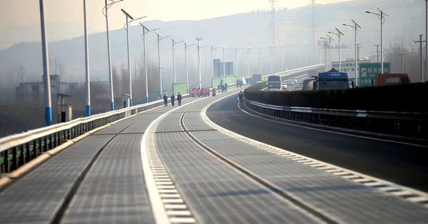 Cấu trúc ba lớp của đường cao tốc quang điện Mặt cắt cấu trúc đường cao tốc quang điện