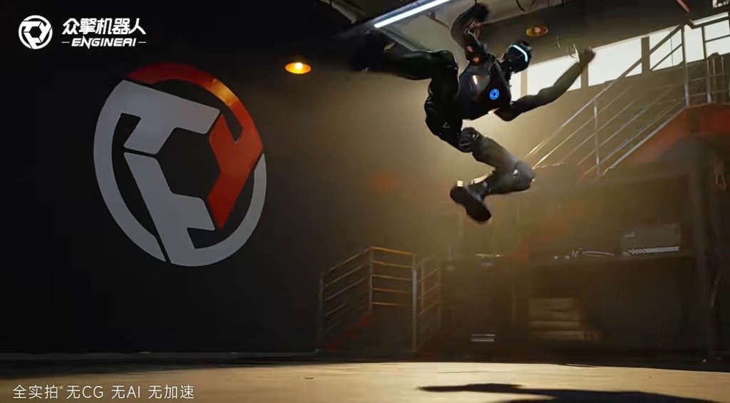 Màn trình diễn robot tại Gala Lễ hội Mùa xuân Robot nhảy múa tại Gala